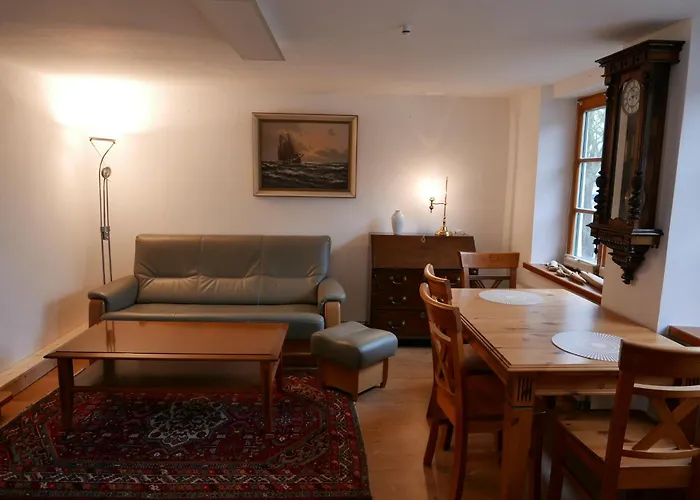 Haus Am Hafen * Schaprode